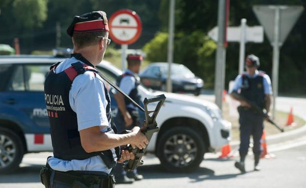 La CUP rechaza condecorar a los Mossos porque «ejecutaron» a yihadistas