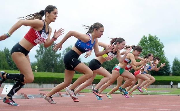 Basauri celebra con un circuito de pruebas el Día del Deporte en Euskera