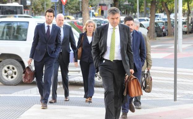 Los cuatro encausados en el ‘caso Hiriko’ tendrán que declarar el próximo viernes