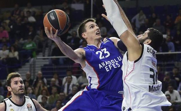 El Baskonia señala que Janning va a dar «mucho equilibrio»