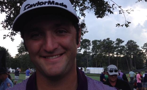 Rahm muestra su pegada en el primer asalto