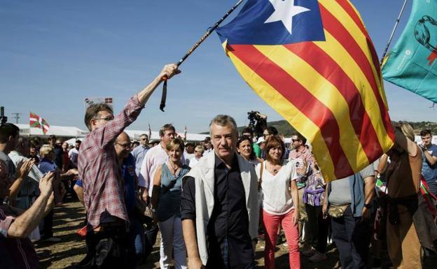 El PNV se ofrece como intermediario entre Rajoy y el soberanismo catalán