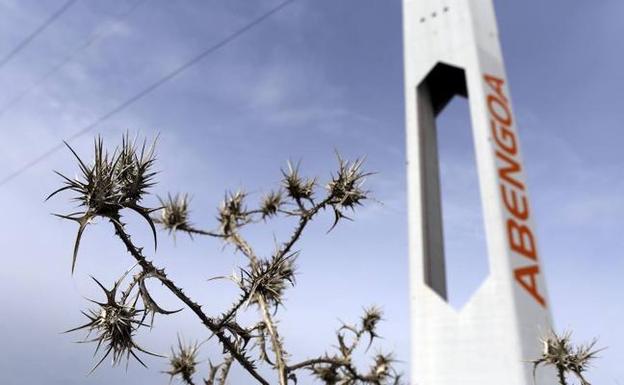 Abengoa sufre un 11% en Bolsa tras otro revés judicial que le obliga a pagar a 29 bonistas