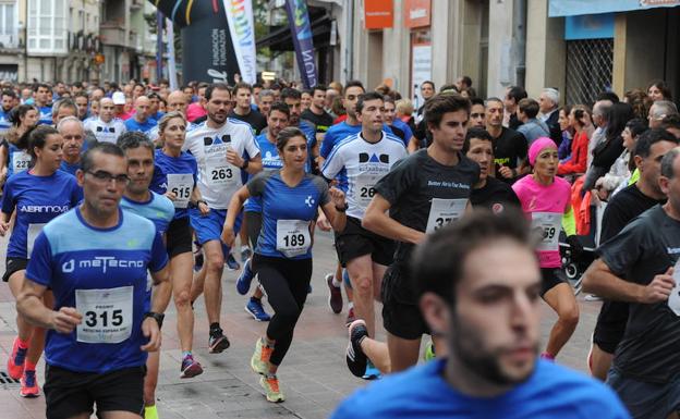 La Carrera de Empresas bate un récord con 700 participantes