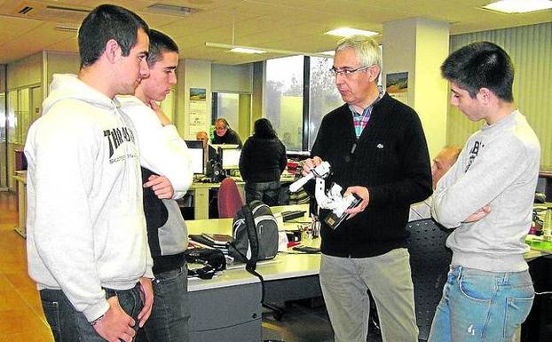 Erandio y Txorierri suman esfuerzos para hacer frente al paro juvenil