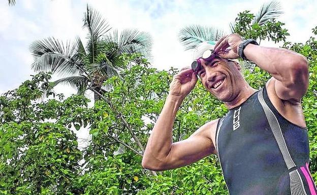 Eneko Llanos regresa a Kona para disputar su duodécimo Mundial