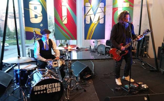 Mosqueteros provocadores