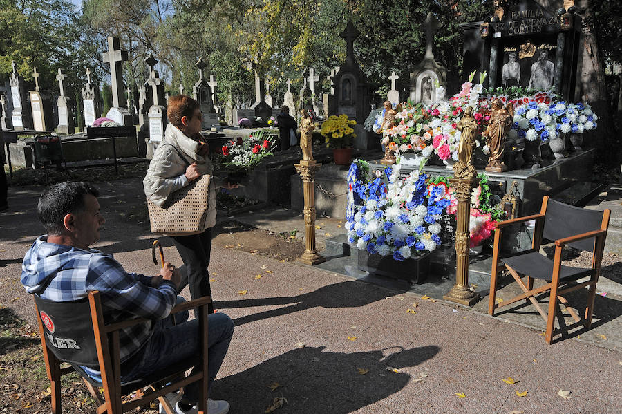 Los alaveses honran a sus difuntos