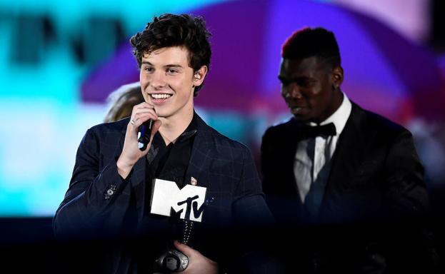 Shawn Mendes conquista con 19 años el trono de la música pop