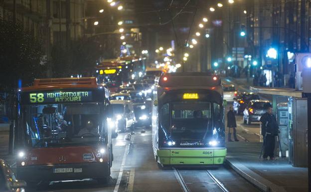 Aldaketak Bilboko tranbian, Herri Krosa eta Athleticen partida direla eta
