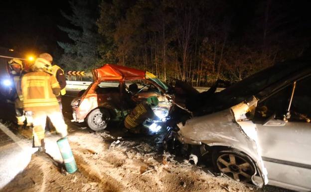 Una mujer fallecida y cinco heridos en una colisión triple en el corredor del Cadagua