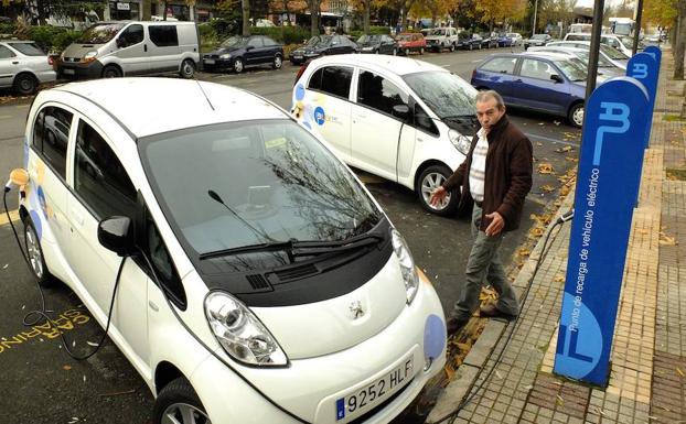 Ayudas de hasta 5.500 euros para comprar un coche eléctrico