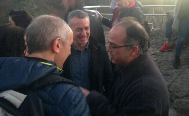 ¿Qué hacían Urkullu, Turull y Forcadell en Gaztelugatxe?