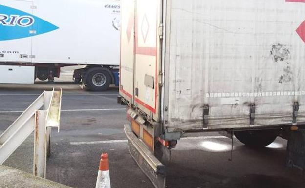 Fallece en Oiartzun tras ser arrollado por su propio camión