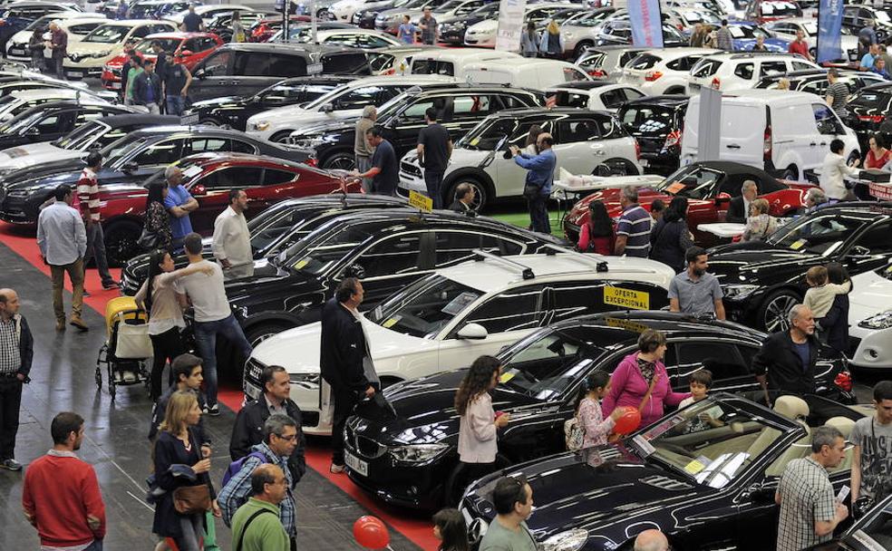 La venta de coches de ocasión duplica a la de nuevos en Euskadi El Correo