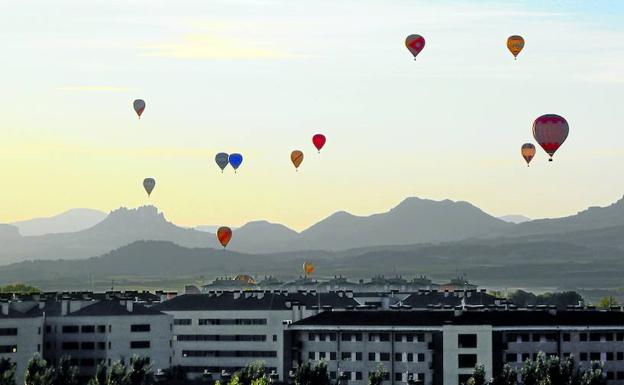 Óscar Ayala cumple su promesa y recupera para Haro el Nacional de globos aerostáticos