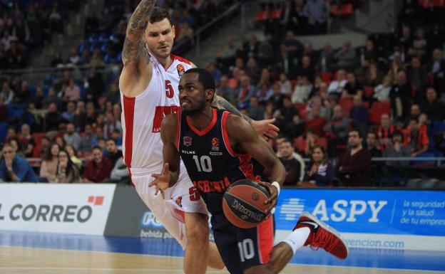 El Baskonia, obligado a sacudirse la depresión continental para alcanzar la Copa