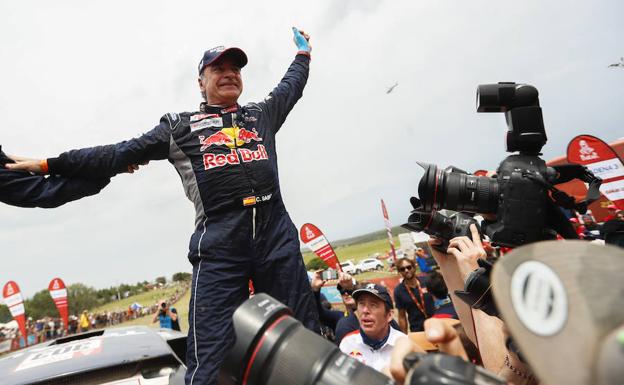 Las mejores imágenes del Dakar de Carlos Sainz