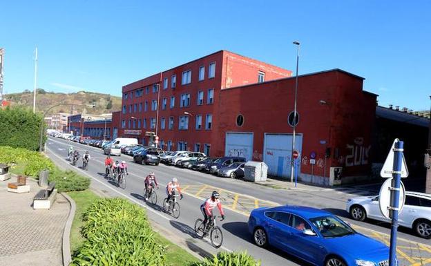 Erandio propone que el barrio de Altzaga crezca «mirando a la ría»