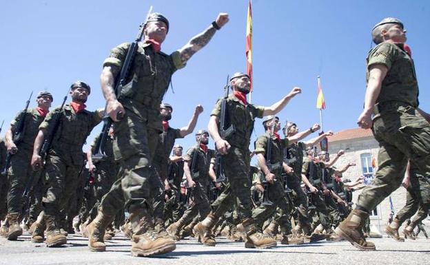 La pensión de un soldado polígamo, para sus dos viudas