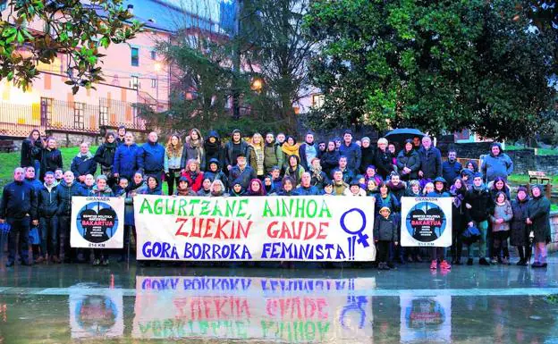 La Asamblea de Mujeres de Ermua pide que se respeten los derechos de las presas