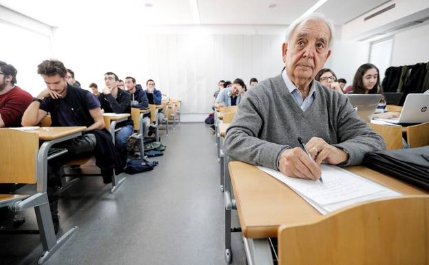 Miguel se va de erasmus a los 80 años: «La edad no es un freno en la vida»