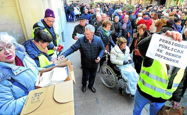 Los pensionistas alaveses preparan otra gran movilización