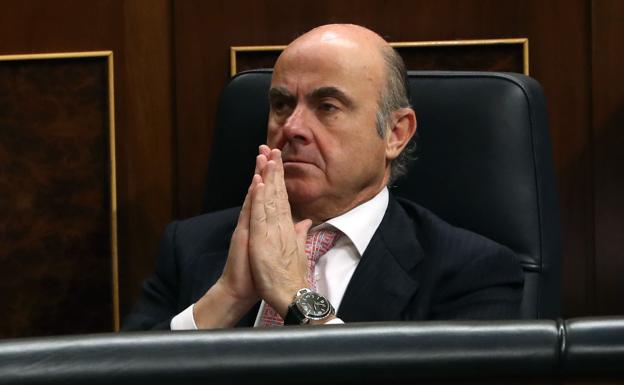 De Guindos será vicepresidente del BCE tras retirar Irlanda a su candidato