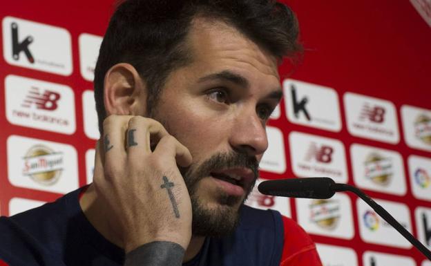 Iago Herrerín: «No sabemos quedarnos esperando»