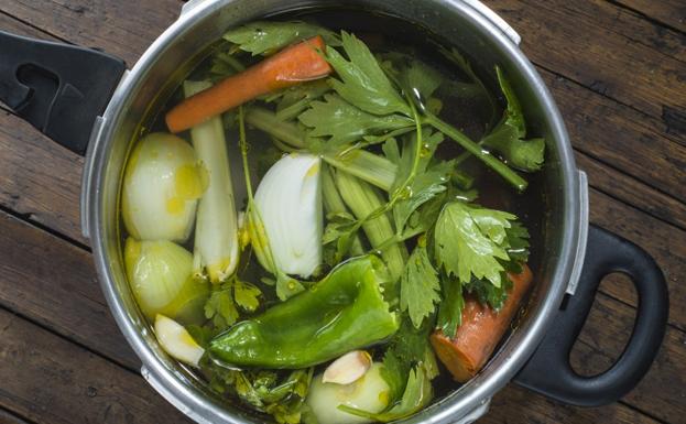 Los caldos que te ayudarán a mejorar el resfriado