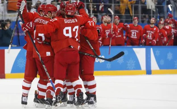 Rusia, campeona olímpica de hockey sobre hielo por primera vez desde 1992