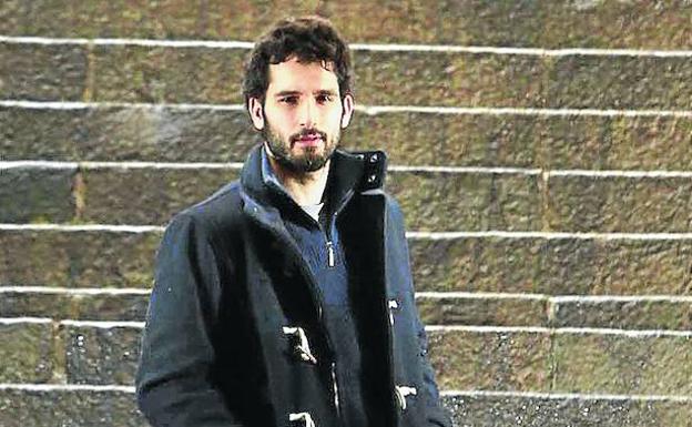 Álvaro Arbina: «La literatura no sería nada sin la capacidad de abstraerse»