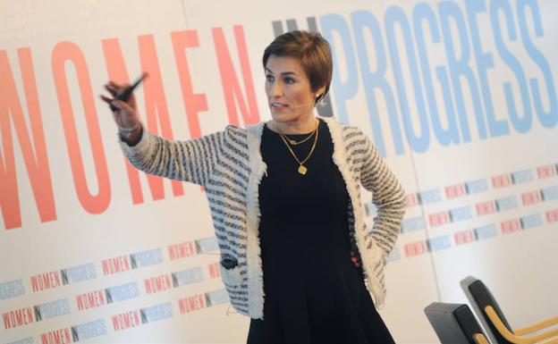 «Hay una demanda que no se cubre en los sectores tecnológicos. Formaos para que podamos contratar talento»