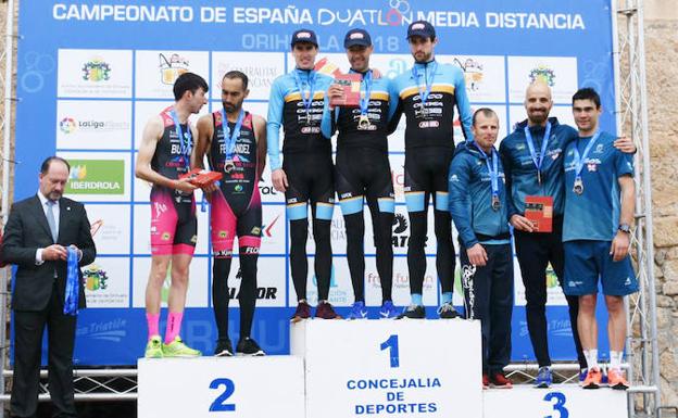 El equipo vizcaíno ANB Triathlon Team, campeón de España de Duatlón de Media Distancia