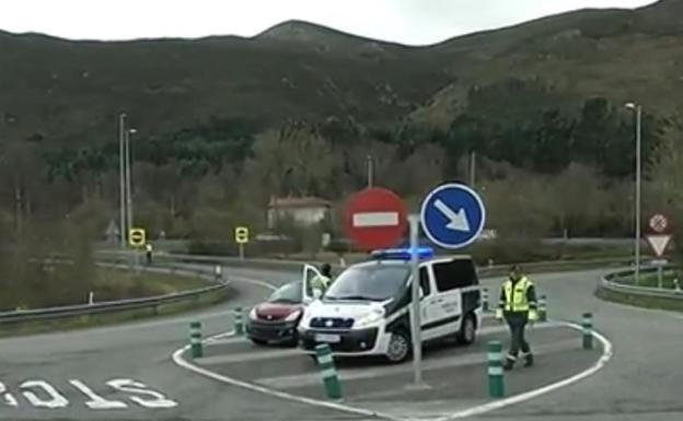 Interceptan a un nuevo kamikaze en la A-8 a su paso por Llanes