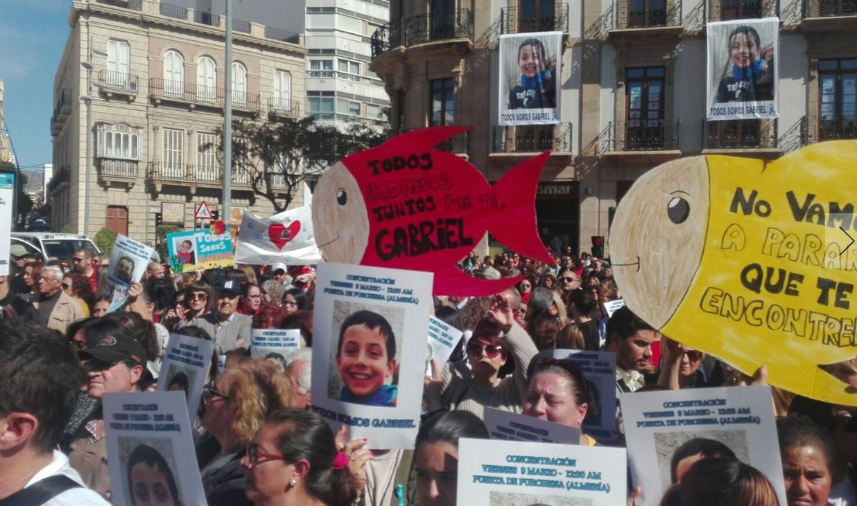 Concentración en apoyo a la familia de Gabriel en Almería