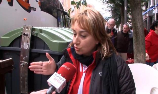 «Fue espantoso, nos tiraban botellas y bengalas»