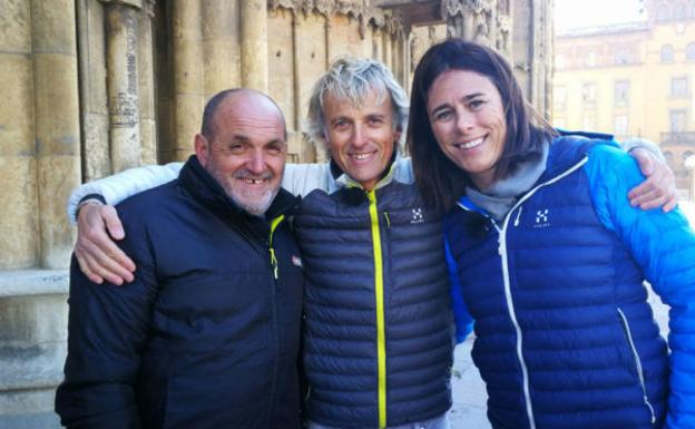 Jesús Calleja reúne a Oiarzábal y Pasabán