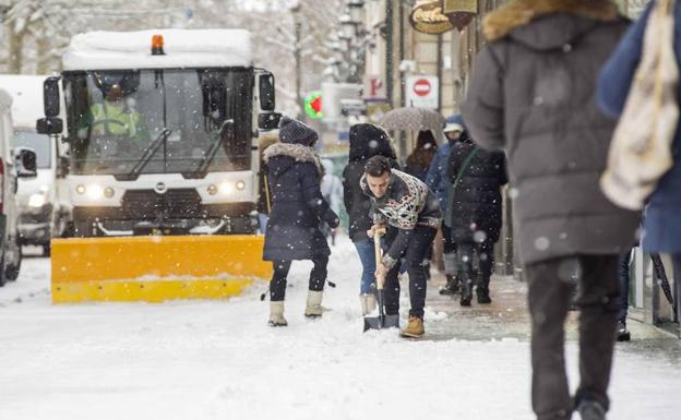 Vitoria activará la fase de preemergencia del Plan de Nevadas la madrugada del lunes