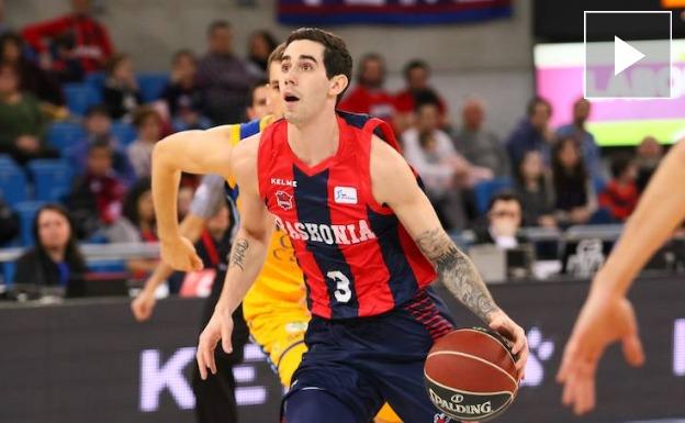 El genial pase de Vildoza para asistir a Janning