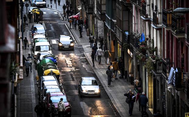 El mercado de la droga en Bilbao cambia la calle por el Whatsapp