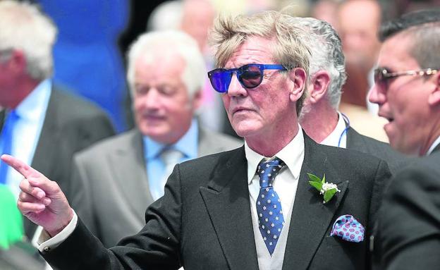 El crápula sigue vivo