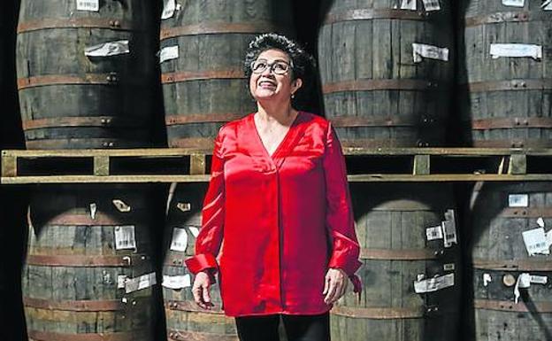 «Me gustan el ron intrigante y la gente sincera»