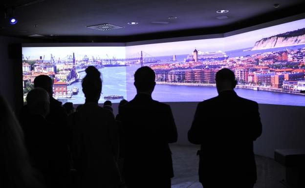 El Puerto de Bilbao inaugura un centro permanente de divulgación en el Museo Marítimo