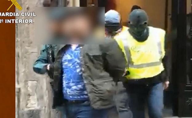 Así cayó la banda de origen iraquí que introducía polizones en el Puerto