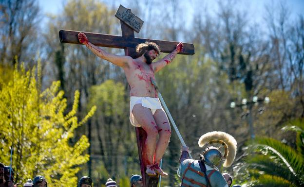 Arkotxa saca a la calle su pasión viviente