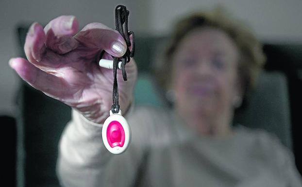 La teleasistencia incluirá un localizador para personas con deterioro mental