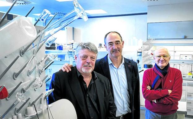 La UE da 5 millones a investigadores vascos del cáncer y el sida