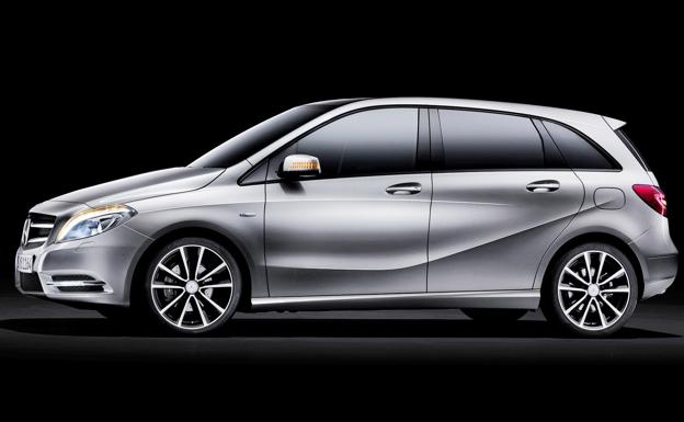 El Ayuntamiento de Bilbao defiende que ha comprado 'mercedes' para la Policía porque era la mejor opción