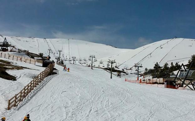 Primavera de ofertas en la nieve madrileña